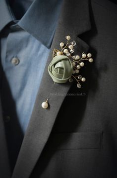 Sage Green Boutonniere, Sage Green Wedding, Wedding Boutonniere, Greenery Wedding, Brooch Boutonniere, Gold Boutonniere Stunning crystal gold rose brooch boutonniere will be a very nice accessory for your groom and complement your gold/silver wedding. Great for Best Man or groomsmen as well. Each of my items are unique. Size 4.5x2.5' Thank you for visiting my shop! Sage Green Boutonniere, Sage Green Wedding, Wedding Boutonniere, Greenery Wedding, Brooch Boutonniere, Gold Boutonniere Silver Boutonniere, Gold Boutonniere, Yellow Boutonniere, Purple Boutonniere, Gold Corsage, Blue Corsage, Brooch Boutonniere, Pink Boutonniere, Prom Corsage And Boutonniere