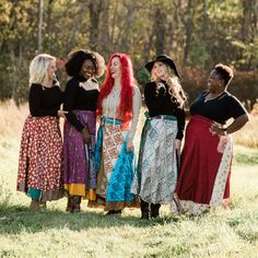 Group of women standing in field laughing in sari wrap skirts. Sari Skirt Outfit, Selfie Photoshoot, Reversible Wrap Skirt, Sari Wrap Skirt, Sari Skirt, Skirt Outfit Ideas, Letter Spacing, Wrap Skirts, Perfect Wardrobe