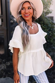 White Ruffled Short Sleeves Crinkled Flowy Top Crinkled Fabric, Retro Glamour, Swimwear High Waisted, Bodycon Floral Dress, Swimwear Tankini, Corsets And Bustiers, Flowy Top, Sweater Dress Midi, Long Crop Top