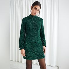 Never Worn! Size 0 Green Sequin Dress, Dresses Green, New Years Eve Dresses, New Years Eve Outfits, Holiday Party Dresses, Green Mini Dress, Green Sequins, Pleated Maxi Dress, Sequin Mini Dress