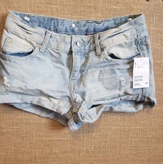 H&M Jean Shorts Light Wash And Distressed H&m Stretch Shorts For Summer, H&m Mid-rise Summer Bottoms, H&m Blue Denim Shorts, H&m Mid-rise Denim Jean Shorts, H&m Mid-rise Casual Jean Shorts, H&m Blue Jean Shorts, H&m High Rise Shorts For Summer, H&m Mid-rise Jeans For Summer, Trendy Mid-rise Shorts By H&m