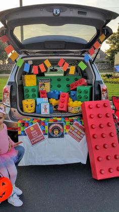 Lego Trunk Or Treat, Nightmare Before Christmas Trunk, Christmas Trunk Or Treat Ideas, Christmas Trunk Or Treat, Dog Ghost Costume, Halloween Car Decorations, Dog Ghost