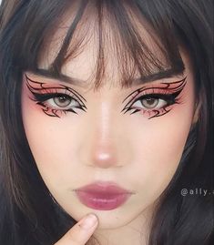 Makeup Drawing, Cute Eye Makeup, Face Art Makeup, Graphic Makeup, Ethereal Makeup, Dope Makeup, Make Up Inspo