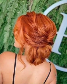 Hair Fan, Warm Scarves, Red Hots, Red Hair Inspo, Ginger Hair Color, Hair Color Auburn, Copper Hair Color, Peinados Fáciles Para Cabello Corto, Trendy Hair Color