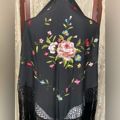 Nwt Olivia Imports From Barcelona Black Floral Fringed 100% Rayon Cape. Measures Approx. 56” X 46”. Fringe Is Wavy, Please See Pics. Beautiful Floral Stitching. Excellent Condition. I Consider All Offers And Always Discount Bundles Of 2 Or More Listings. Thank You For Visiting. Piano Shawl, Elegant Shawl, Triangle Shawl, Black Shawl, Tassel Scarf, Black Flowers, Black Fringe, Floral Scarf, Vintage Scarf