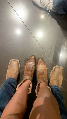 flawless (chestnut springs) by elsie silver Matching Cowboy Boots Couple, Matching Boots Couple, Cowboy Boots Couple Pictures, Soft Launch Bf Pics, Cowboy Bf Aesthetic, Couple Soft Launch Ideas, Country Concert Picture Ideas Boyfriend, Nashville Couples Photos, Soft Launch Photo Ideas