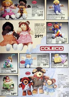 an advertisement for teddy bears and other stuffed animals in the store's advert