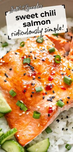 closeup of baked salmon on rice with text overlay that reads sweet chili salmon - ridiculously simple! Chili Salmon Recipe, Chili Glazed Salmon, Sweet Chili Salmon, Sweet Chilli Salmon, Chili Salmon, Chili Lime Salmon, Sweet Chili Sauce Recipe, Chili Lime Sauce, Salmon Recipes Baked Healthy