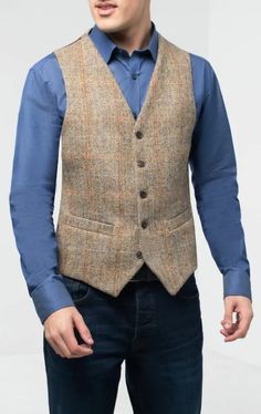 Level up your tweed game with this Harris Tweed by Dobell Brown Windowpane Tweed Waistcoat. Featuring contrast silk-style back panel, functional welt pockets, and a back adjuster to ensure the perfect fit every time, this waistcoat is too good to hide under a jacket. Team with a printed shirt and dark denim for that perfect off-duty weekend look. Wing Collar Shirt, Black Tie Tuxedo, Boys Waistcoat, Tweed Wedding, Tweed Overcoat, Harris Tweed Jacket, Burgundy Tuxedo, Black Suit Wedding, Double Breasted Waistcoat