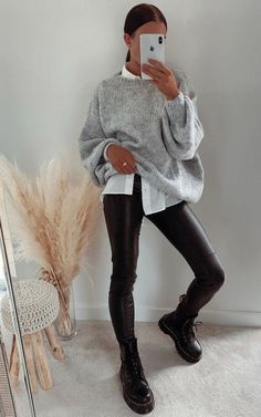 Vinter Mode Outfits, Look Legging, Winter Fashion Outfits Casual, Legging Outfits, Trendy Fall Outfits, Gray Sweater