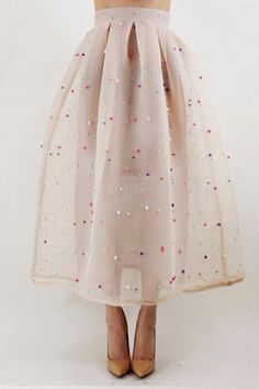 Pearl Skirt, Black And White Outfit, Trendy Skirts, Frou Frou, Skirt Midi, Look Vintage, 가을 패션, Mode Vintage, Looks Style