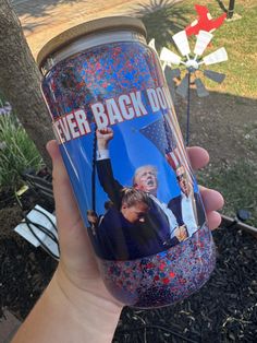 Never Back Down glass snowglobe cup with bamboo lid. Patriotic vinyl decal with red, white and blue glitter floating in the glass makes this cup so cute! Great for any occasion. -cold liquid only  -hand wash only -no abrasive sponges  Please message me for custom orders! Never Back Down, Blue Glitter, Glass Tumbler, Red White And Blue, Snow Globes, Custom Orders, Vinyl Decals, Red White, Vinyl Decal