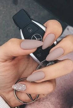 30 Chic New Year's Nail Ideas Perfect for The Holidays - Be Centsational Long Lasting Nail Polish, Matte Nails Design, Thanksgiving Nails, Diy Nail Designs, Fall Nail Colors