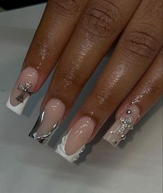 Romeo Santos Concert Nails, Medium Nails Baddie, Medium Length Nails With Gems, White Prom Nails Short, Short Birthday Acrylic Nails, Minimalist Birthday Nails, Med Nail Designs, French Birthday Nails, Nail Designs Birthday Ideas