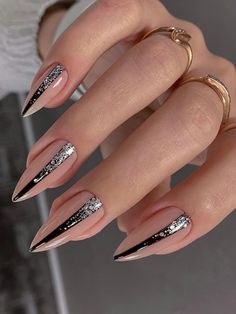 Almond Acrylic Nails Designs, Elegant Touch Nails, Bright Nail Designs, Claw Nails, Studded Nails, Striped Nails, Almond Acrylic Nails, Soft Nails, Tropical Summer