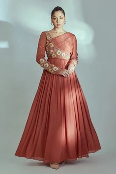 Yoke Designs For Gowns, Lining Kurti Designs Latest, Types Of Yokes, Ethnic Gown Designs, Gown Designs Indian, Pleated Dress Indian, Simple Gown Designs, Ethnic Gowns Indian, Latest Gown Designs