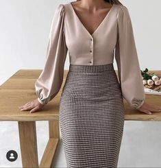 Airplane Essentials, Trip Essentials, Chique Outfits, Business Outfits Women, Business Casual Outfits For Work, Dresses To Wear