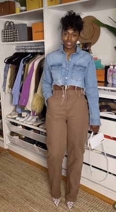 Ll Cool J Concert Outfit Ideas, Daytime Date Outfit Summer Casual, 58 Degree Weather Outfit, Steakhouse Dinner Outfit, Coat Outfit Ideas For Women, Winter Coat Outfit, Coat Outfit Ideas, Winter Coat Outfits, Outfit Ideas For Women