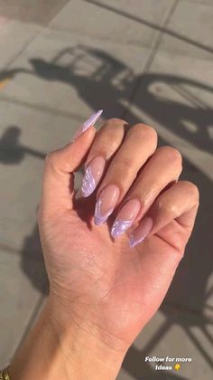 New Design Nails 2023, Almond 3d Nail Art, New Almond Nail Designs, Simple Nails No French Tip, Almond Art Nails, 3d Nail Chrome, Fashion Nails 2023 Summer, Summer Nails With 3d Art, 3d Chrome Nails Almond