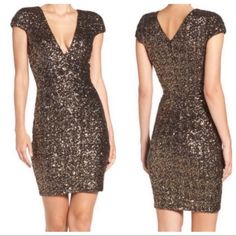 Dress The Population Zoe Sequined Mini Dress In Size Xs In Antique. Ready To Sparkle And Shine, Dance The Night Away In The Dress The Population Zoe Sequin Dress. Eye-Catching Sequins Illuminate This Figure-Flaunting Dress With A Deep V-Neckline, Cap Sleeves And A Fitted Bodice With Darting. The Bodycon Skirt Ends In A Flirty, Leg-Baring Length With A Hidden Zipper At Back. The Dress Is Fully Lined In Stretch Knit And The Antique Color Is A Combination Of Gold And Black With Dark Pewter And Brown Sequins. In Excellent Used Condition :) Dress The Population Sequin Dress, Evening Mini Dress With Shimmer And V-neck, Metallic V-neck Sequin Dress, Black Embellished V-neck Sequin Dress, Champagne Sequined V-neck Mini Dress, Dress The Population, Body Con Skirt, Sequin Mini Dress, Fitted Bodice