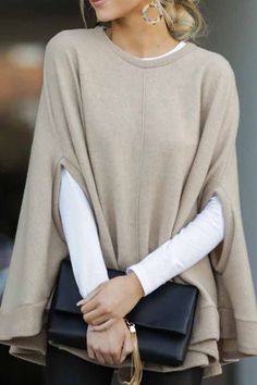 Winter Pullover, Round Neck Sweatshirts, Winter Tops, Looks Chic, Round Neck Tops, 가을 패션, Crew Neck Top, Batwing Sleeve