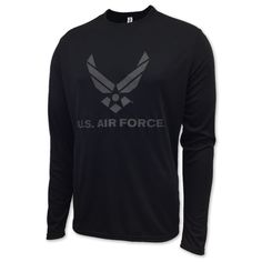 Don't let the cool weather break your PT routine! The Air Force Longlseeve Performance T in black is printed with reflective ink so you will be ready to take on the elements and your workout! 100% Microfiber Polyester Unisex fit Screen print with Hi-vis reflective ink "US Air Force" and wings logo across the chest Designed and Printed in the USA