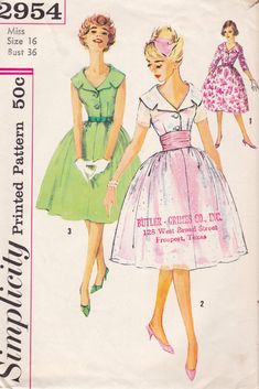 This vintage sewing pattern was designed by Simplicity in 1959. It makes a shirtwaist dress with a V neckline, a wide notched collar and a flared, gathered skirt. Size 16: Bust 36   ---   Waist 28   ---   Hip 38. The pattern is unused and still in factory folds. The instructions are included.. The envelope has significant age wear and will arrive in an archival sleeve. For more vintage dress patterns: https://www.etsy.com/shop/studioGpatterns?section_id=6940891 To visit my shop: https://www.etsy.com/shop/studioGpatterns Vintage Inspired Sewing Patterns, Strapless Dress Pattern, Mascot Horror, Vintage Sewing Patterns Free, 1950 Women, 1950s Sewing Patterns, 1900s Fashion, Cute Sewing Projects, Vintage Dress Patterns