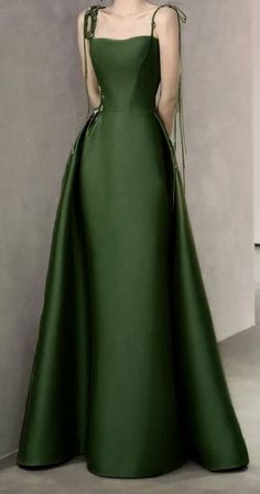 Green Satin Prom Dress, Spaghetti Strap Prom Dress, Note Box, Satin Prom Dress, Satin Color