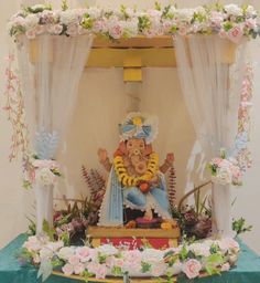 Small Wedding Decor, Ram Image, Decoration For Ganpati, Ganpati Decoration Design, Wedding Planning Decor, Ganpati Decoration, Black Phone Wallpaper, Good Morning Video Songs