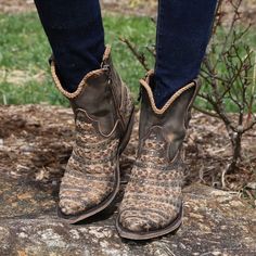 Liberty Vintage Canela Boots. Orig: From Sundance For $315 Distressed Leather Gives A Vintage, Rustic, Worn For Years Look That We All Love! Short Cowgirl Boots; Feature Patterns Of Criss Cross Designs And Silver Studs Over The Boot Vamp As Well As Back Heel. The Boot Collar Is Beautifully Braided And The Interior Zippers Will Make Slipping The Boots On And Off Super Easy. Rock These Booties During Any Season With Any Outfit For A Cute, Trendy Look! Size 7 In Perfect Conditiion! Short Cowgirl Boots, Cross Designs, Distressed Leather, Cowgirl Boots, Vintage Brown, Silver Studs, Criss Cross, Cowboy Boots, Super Easy