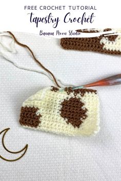 two crocheted tags with the words free crochet pattern on them