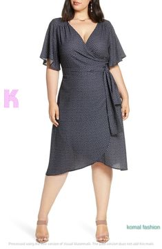 Super Gorgeous & Fashionable MothersFrench Lace Formal Sheath Cocktail Dress in video link https://www.youtube.com/watch?v=nqXC1EJzHnE Plus Size Cocktail Dresses, Work Dresses For Women, Summer Fashion Dresses, Different Dresses, Curvy Dress, Nordstrom Dresses, Curvy Fashion, Simple Dresses, Dress Patterns