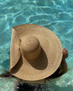 Wheat straw side button detail sun hat Wide Brim Hats For Pool, Wide Brim Sun Hat With Upf 50+ For Pool, Wide Brim Panama Hat For Pool, Sun Hats With Upf 50+ For Poolside, Lightweight Straw Hat For Poolside, Upf 50+ Straw Hat For Sunbathing, Chic Summer Pool Hats, Chic Summer Sun Hat For Pool, Elegant Straw Hat For Pool