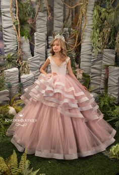 "Gorgeous blush pink and gray flower girl dress with multilayered skirt, lace corset with rhinestones, buttons. Specially designed of unique girls dress pattern for your chic special occasions, wedding, birthday, first communion, pageant, bridesmaid party, Christmas. Item material: upper layer of the skirt - tulle middle layer of the skirt - tulle lower layer of the skirt - taffeta corset - satin with rhinestones and buttons. Item color: Blush Pink and Grey Size: 12m-2-3-4-5-6-7-8-9-10 The size Gray Flower Girl Dress, Girls Pageant Dresses Kids, Formal Flower Girl, Grey Flower Girl Dress, Kingdom Boutique, Beaded Flower Girl Dress, Elegant Flower Girl Dress, Gray Flower Girl, Dress For Special Occasion