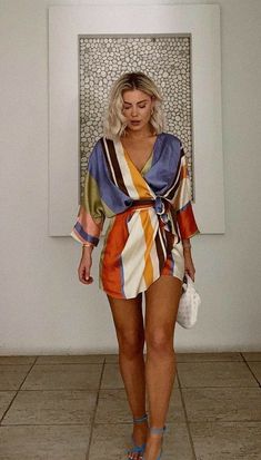 Flirty Fashion Aesthetic, 2024 Fashion Aesthetic, Long Sleeve Summer Outfits Casual, Artsy Date Outfit, Vacation Vibes Outfit, Mis Sized Outfits Summer, Going Out Beach Outfits, Fancy Steakhouse Dinner Outfit, Nashville Dinner Outfit