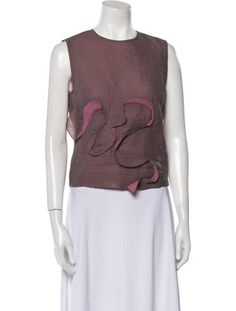 TSE Silk Crop TopPurpleGraphic PrintRuffle EmbellishmentSleeveless with Crew NeckHook & Eye Closure at BackFit:Tops by TSE typically fit true to size. Print Crop Tops, Graphic Prints, Print Patterns, Crop Top, Top Outfits, Crop Tops, Silk, Clothes For Women, Purple