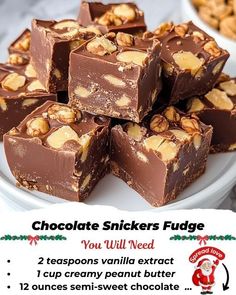 Kitchen Whisperers | Chocolate Snickers Fudge 🍫   | Facebook