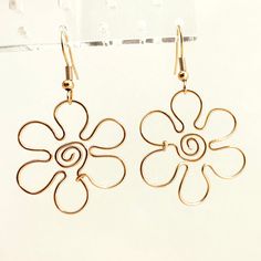 Handmade with love <3 Support local artists! Trendy Gold Flower-shaped Jewelry, Artistic Gold Hoop Earrings As Gift, Artistic Gold Hoop Earrings For Gift, Trendy Gold Flower Earrings, Trendy Gold Flower Shaped Hoop Earrings, Trendy Handmade Gold Earrings, Trendy Hypoallergenic Gold Flower Earrings, Whimsical Gold Jewelry For Pierced Ears, Gold Whimsical Jewelry In Flower Shape