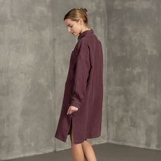 Margo works no matter what the season – the sensational throw-it-on-and-don't-think-twice shirtdress. With tons of versatility and layering potential for transitional weather, our 100% Linen shirt combines the easygoing nature with the casual elegance of button-down. You can throw it over black jeans or wear it alone with sandals, sneakers, booties, and more. TYPE: Dress STYLE: Shirt FIT: Loose PATTERN: Solid NECKLINE: Collar SLEEVE LENGTH: Long sleeves POCKETS: Yes SPECIALTIES: Elegant shirt-st Casual Fall Button-up Shirt Dress, Casual Long Sleeve Shirt Dress For Fall, Casual Long Sleeve Shift Shirt Dress, Cotton Long Sleeve Shift Shirt Dress, Casual Shirt Dress With Relaxed Fit For Fall, Fall Cotton Shirt Dress With Roll-up Sleeves, Casual Fall Shirt Dress With Pockets, Fall Tunic Dresses For Work, Casual Relaxed Fit Shirt Dress For Work