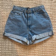 Urban Outfitters Denim Shorts. Never Worn. Size 28. Mom High Rise Fit. Urban Outfitters High Rise Light Wash Bottoms, Urban Outfitters High Waist Jean Shorts For Spring, Urban Outfitters High Rise Denim Blue Bottoms, Urban Outfitters Denim Blue Denim Bottoms, Urban Outfitters High-waisted Denim Jean Shorts, Urban Outfitters Denim Blue Cotton Bottoms, Urban Outfitters High-rise Denim Blue Bottoms, Mid-rise Denim Bottoms By Urban Outfitters, Urban Outfitters Light Wash Mid-rise Bottoms