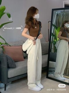 Outfit Ideas For Short Women Korean, Korean Casual Outfits Simple, Ootd Korean Style Simple, Korean Simple Outfits, Xg Style, Korean Spring Outfits, Xg Jurin