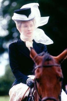 Cate Blanchett in An Ideal Husband (1999)