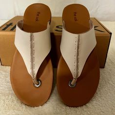 Beautiful Neutral Color, Leather Sandal. Nib Never Been Worn. Sadly They Didn't Fit And The Sak Would Not Take Them Back Because They Were Part Of A Mother's Day Gift Promotional Sale. Quality Leather Sandals. Style# 109511 Considered A 38.5 European Or 23 Mexico. Asking Less Than I Paid For Them, Even With The Sale Price. Tan Round Toe Flip Flops For Summer, Tan Flip Flops For Summer, Casual Tan Flip Flops For Spring, Tan Sandals With Leather Footbed For Summer, Tan Leather Footbed Sandals For Summer, The Sak, Neutral Color, Sale Price, Mother's Day Gift