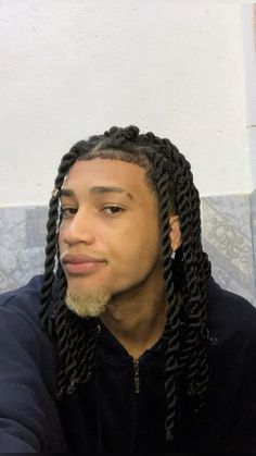 ig: jhowzin_01 Bust Pose, Short Black Natural Hairstyles, Cornrow Braids Men, Mens Twists Hairstyles, Dread Hairstyles For Men, Afro Hairstyles Men, Curly Hair Fade, Cornrow Hairstyles For Men, Twist Braid