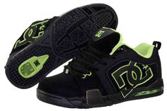 Si Dc Clothing, Male Outfits, Trashy Outfits, Shoes Green, Skate Shoe, Red Nike