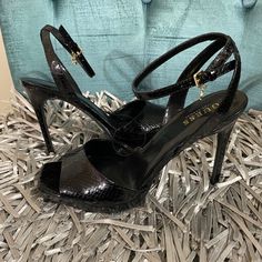 Nwot 100 Guess Shoes, Black Heels, Shoes Women Heels, Shoes Heels, Size 10, Women Shoes, Heels, 10 Things, Women Shopping