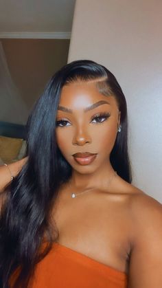 Aesthetic Eye Makeup, Baddie Hair, Aesthetic Eye, Cabello Afro Natural, Beauty Tutorial, Afro Natural, Makeup For Black Skin, Brown Skin Makeup, Black Queens