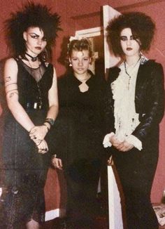 80s Goth Fashion, Trad Goth Fashion, Alternative Subcultures, Goth Club, 80s Goth, Goth Bands