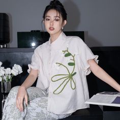 Serenity Tulip Embroidery Cheongsam Blouse