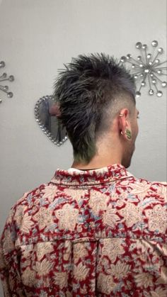 Blue Mohawk, Punk Haircut, Mohawk Haircut, Half Shaved Hair, Androgynous Hair